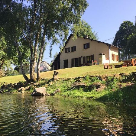 Maison Lac De Pareloup -Les Pieds Dans L'Eau- Arvieu Bagian luar foto